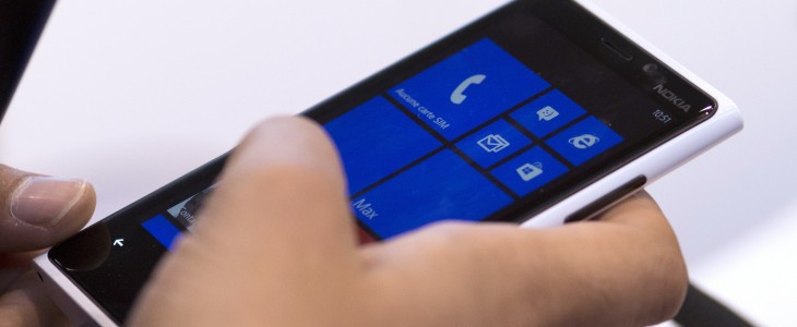 Microsoft launches Office Remote, a Windows Phone app to control Word, Excel, and PowerPoint documents ...