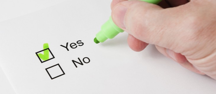 Poutsch launches its addictive social polling service on the iPhone