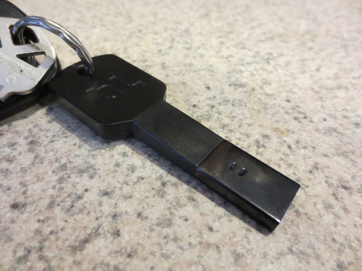 A cable that looks like a key, and a charger made with Lightning – New updates from Bluelounge