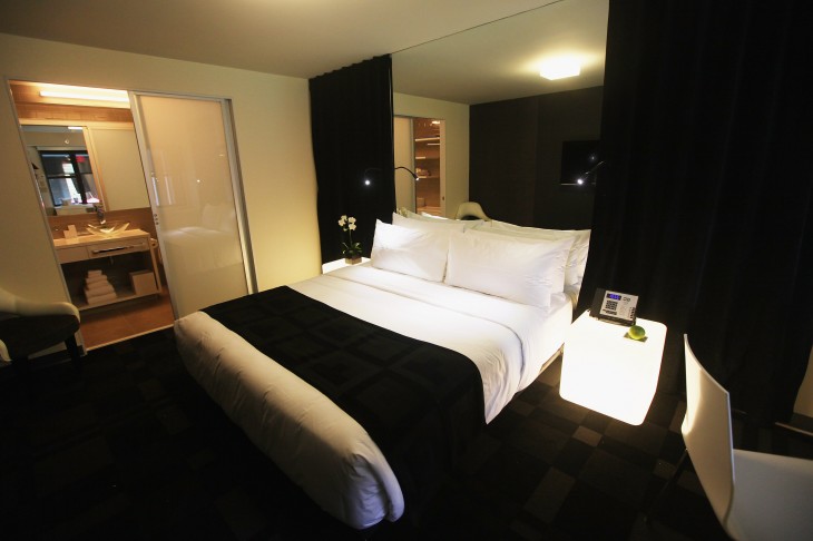 Kayak adds hotel reviews and sentiment analysis from verified travelers