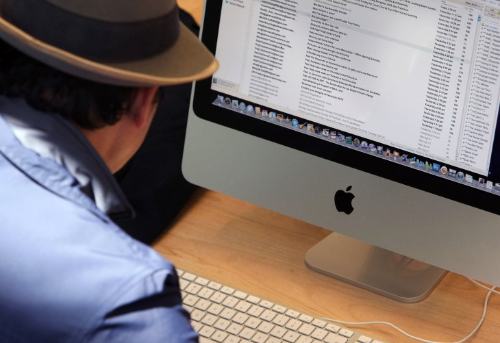 DeskConnect is an easier way to share links, photos, documents and more between your iPhone and Mac