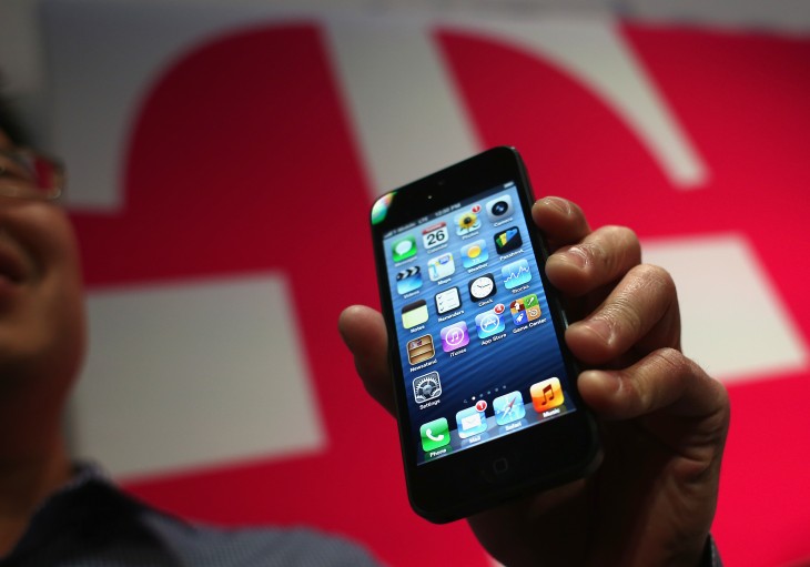 White House files petition with the FCC asking that unlocked mobile devices be made legal again