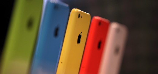 180236556 520x245 photo 180236556 520x245 iPhone 5s and 5c sales top 9m over Apples opening weekend, while 200m devices are already running iOS 7