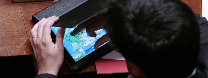 Mobile ads on the rise: US advertisers spent $3b in first half of 2013, up 60% on last year