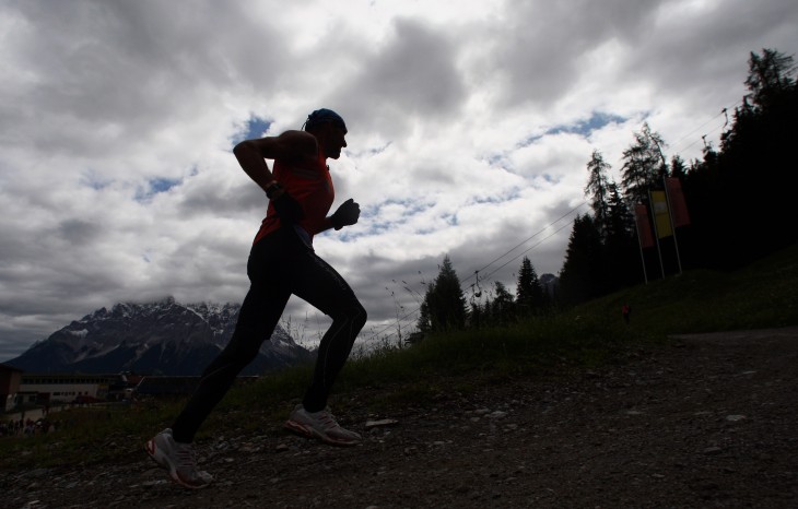 Nike adds photo sharing and auto-pause to its Nike+ Running iOS app