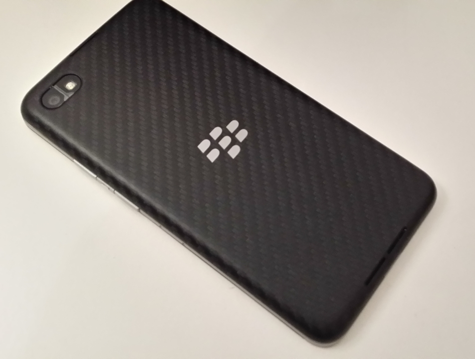 Z30 rear BlackBerry Z30 review: The problem with this phone isnt the hardware. Or the software.