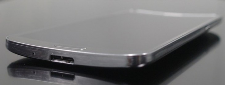 Video: Samsung Galaxy Round ad posits use of curved-screen smartphones as perfectly natural