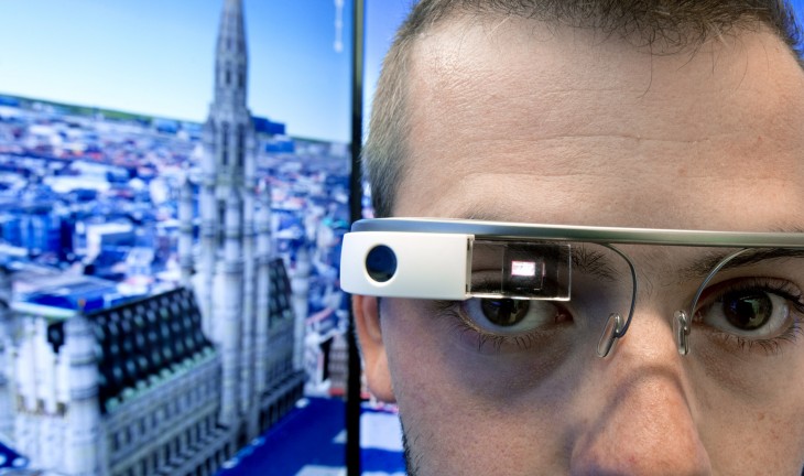 Google Glass update adds new commands to bring up your agenda and get directions to home and work
