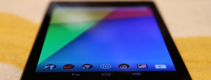 Google’s stock Android KitKat camera app arrives on Google Play with new Lens Blur mode