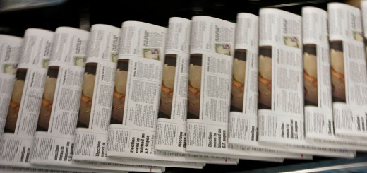 Dwindling Newspaper Sales Echo Through Economy