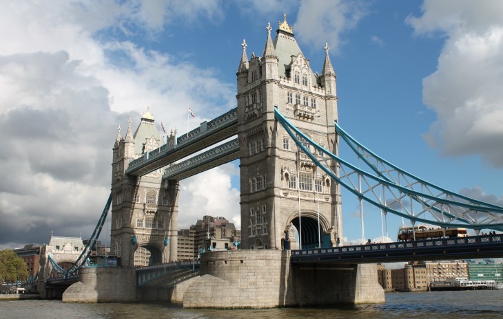 Kabbee now lets London-dwellers request premium or eco-friendly cars as well as minicabs