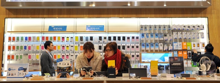 Korea cracks down on bloatware, ruling that pre-installed Android apps should removable