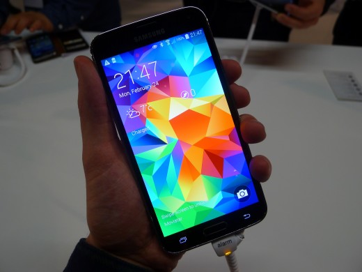 P1050106 520x390 Samsung Galaxy S5 hands on: Is the fingerprint scanner and heart rate monitor just a gimmick?