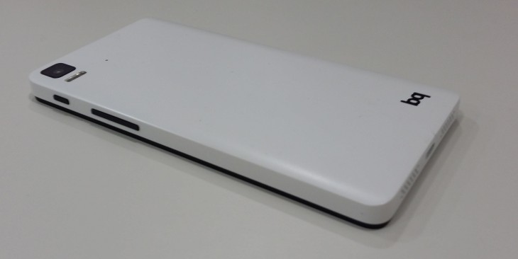 Ubuntu phone BQ 730x366 Ubuntu smartphones, wearables and going into space: Mark Shuttleworth talks to TNW