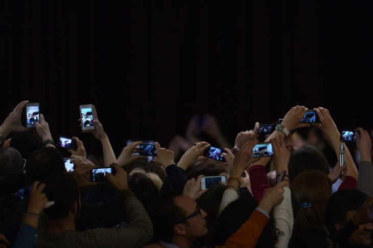 Smartphones: The silent killer of the Web as you know it