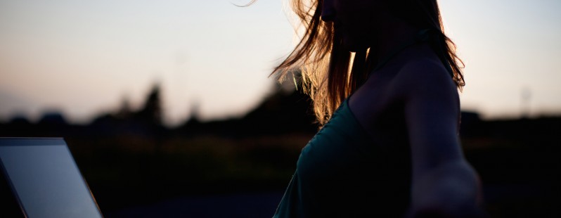 girl silhouette computer