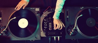 DJ turntable music
