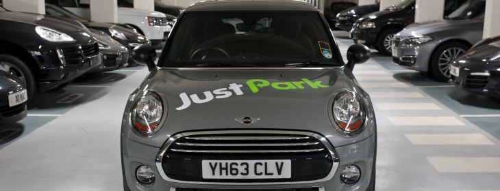 BMW Mini drivers in the UK can now get parking help from JustPark’s new in-car app