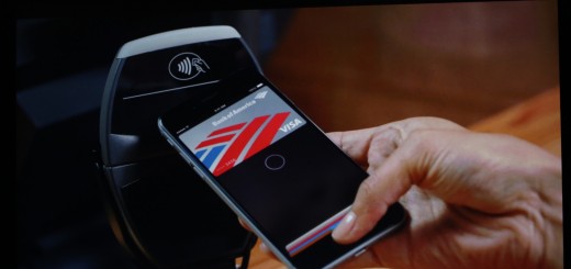 photo of US retailers disabling NFC readers to block Apple Pay in favor of QR codes image