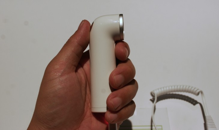re 1 730x433 Hands on with HTC’s RE action camera and Desire Eye smartphone