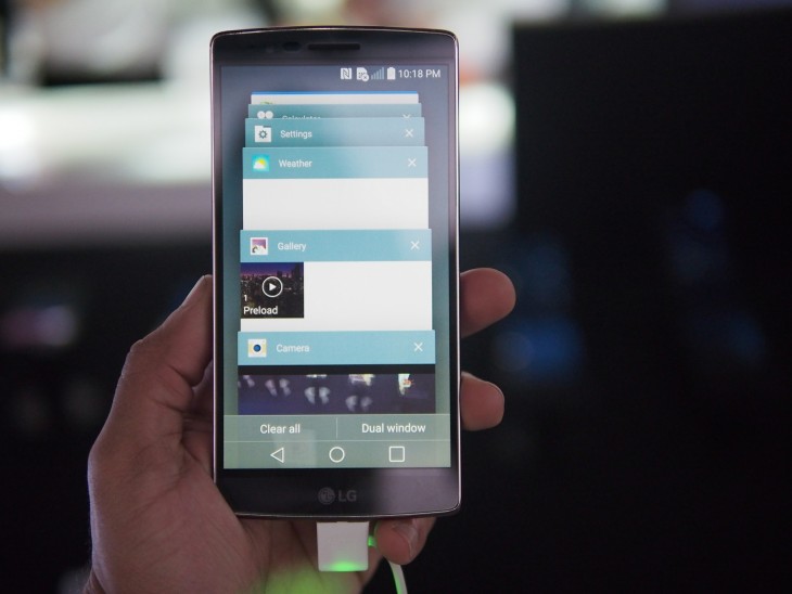 2015 01 07 02.33.00 2 730x548 Hands on with the redesigned LG G Flex 2