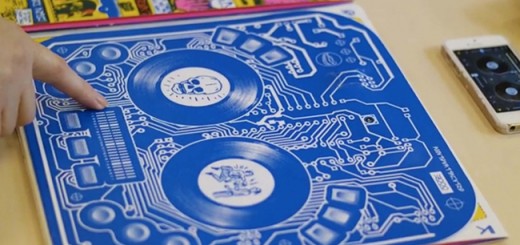You can become a DJ with paper turntables and your iPhone Djdecksfrontpagewebsite