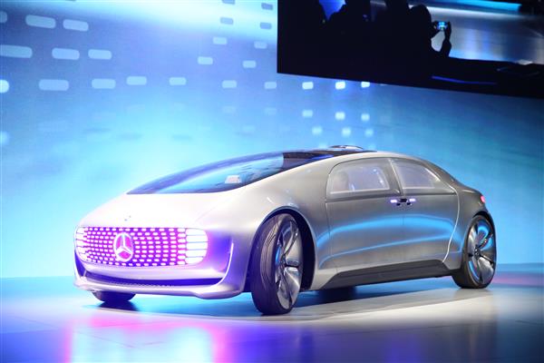 The F 015 ‘Luxury in Motion’ is how Mercedes-Benz envisions the future of connected cars