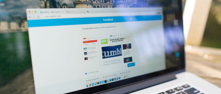 Twitshot makes it easy to tweet every link with an image