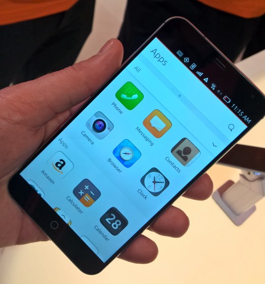 Shuttleworth says Ubuntus future is more exciting than space travel UbuntuPhone MWC5 520x559 Shuttleworth says Ubuntus future is more exciting than space travel