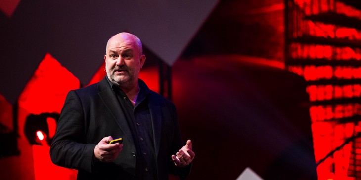 17216728756_6e8745f493_h_Werner Vogels_by Julia de Boer