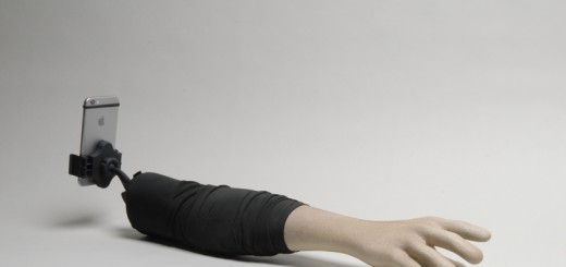 selfie-arm