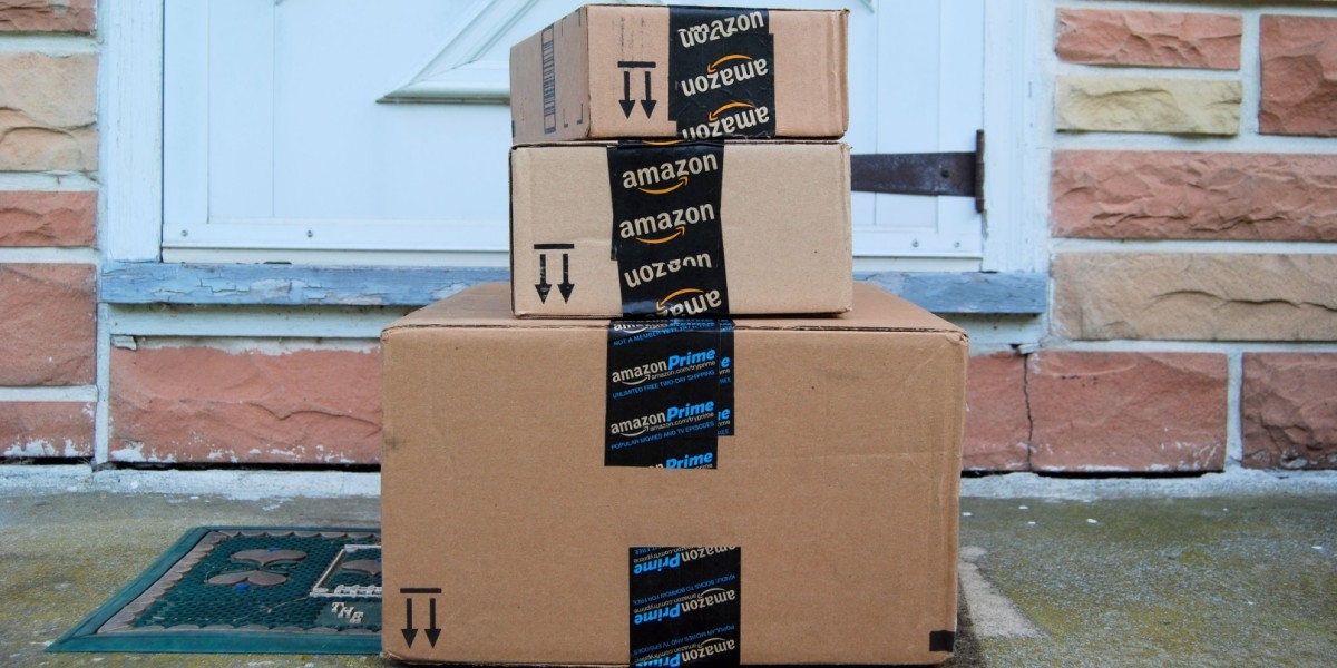 Amazon will now ship small items under $10 for free