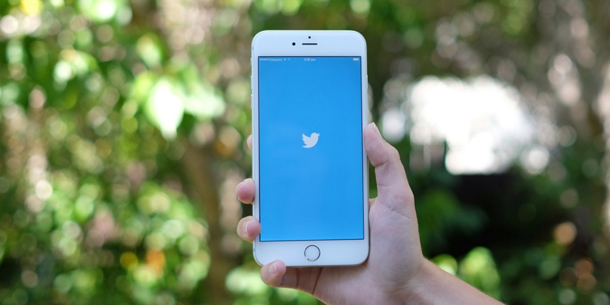 Twitter’s new highlighting of trending tweets is Moments in disguise