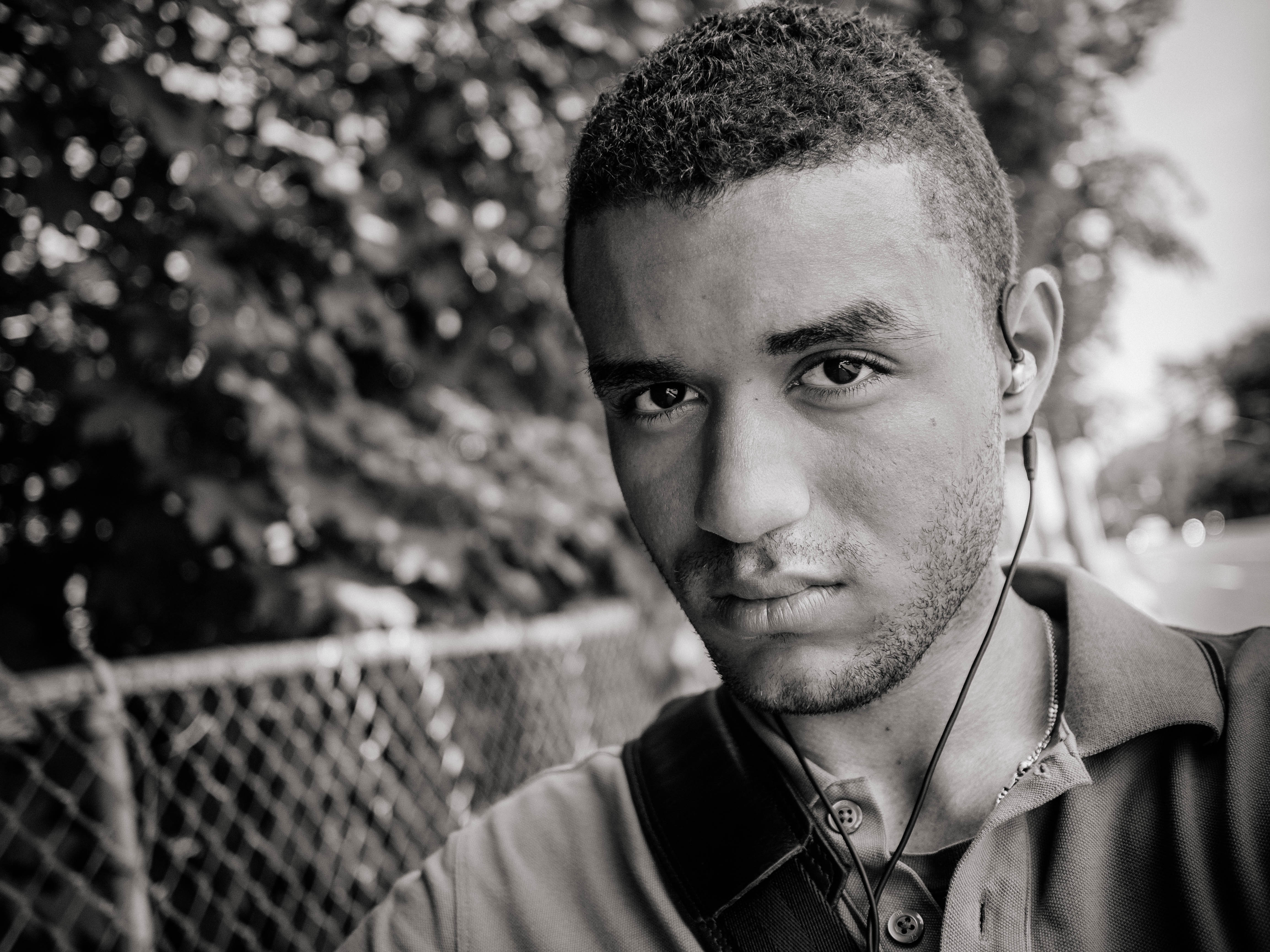 You too can take overly- dramatic selfies