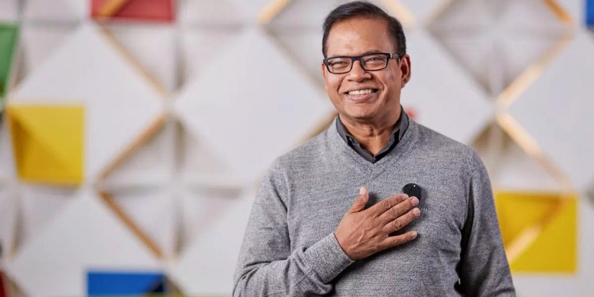 Google once built and shelved a Star Trek Communicator-style wearable