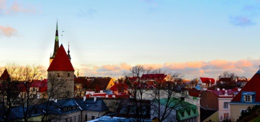 Estonia: Between East, West and the World Estonia