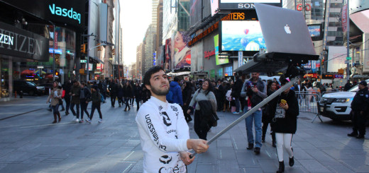 Macbook Selfie Stick