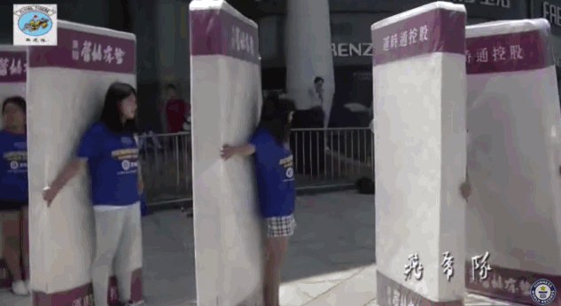 And now, 2,000+ people falling on each other to break the Guinness World Record