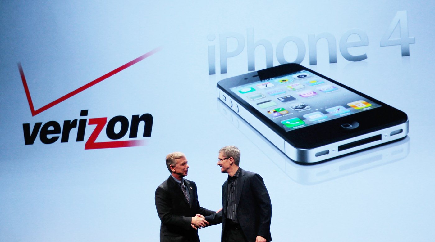 Apple fixes issue allowing Verizon cellular data usage while on WiFi