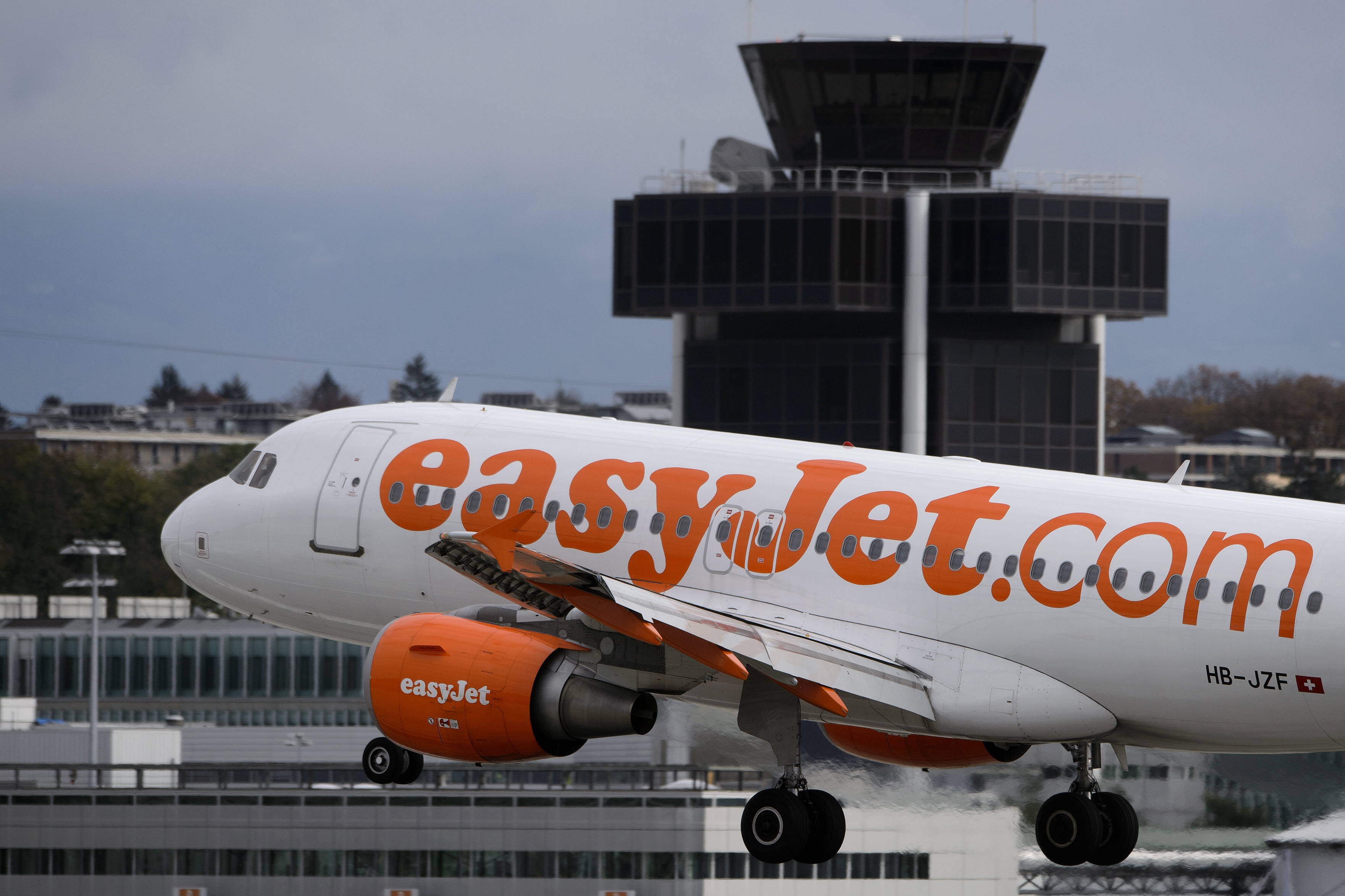 EasyJet's Mobile Boarding Pass Trial Now in 38 Airports