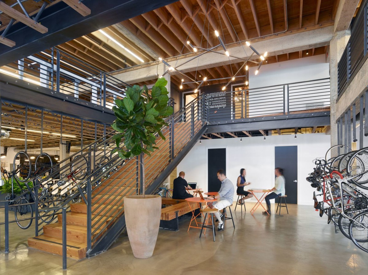 Officelovin’: Tech startup offices are the new hiring tools