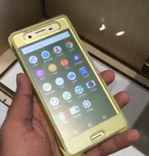 Sony's hot new case lets you use the phone without flipping open the cover