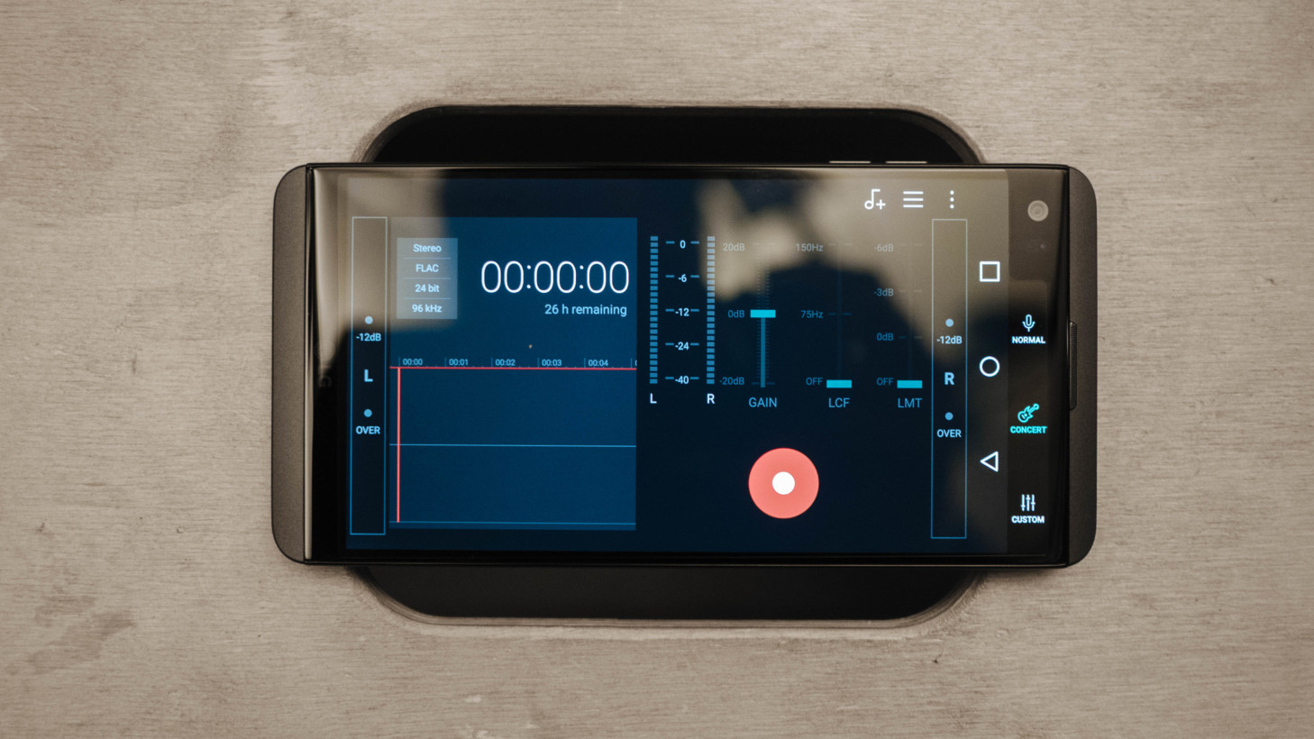 The V20 comes with some powerful recording tools.